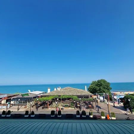 Διαμέρισμα Fs - Modern Sea-view - First Line Golden Sands