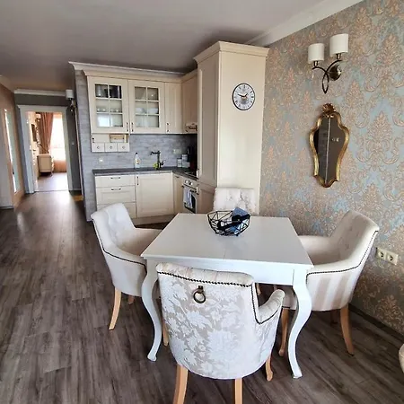 Fs Beachfront Luxury With Panoramic Sea View Lejlighed Golden Sands